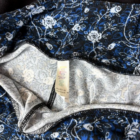 Loungewear Pant Bundle - Black, Gray and Blue Women’s size Large - Picture 5 of 7